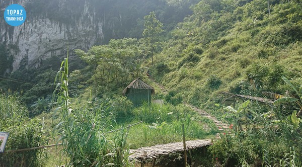 Lối đi vào hang Dơi Kho Mường