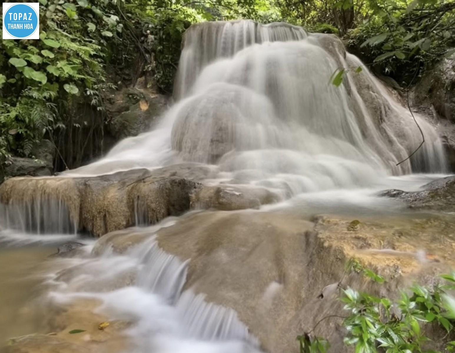 Thời điểm phù hợp để đi du lịch thác 