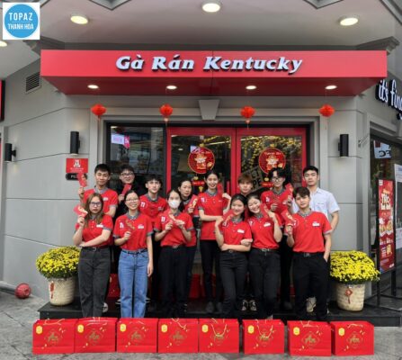 Hình ảnh các bạn nhân viên KFC Thanh Hoá