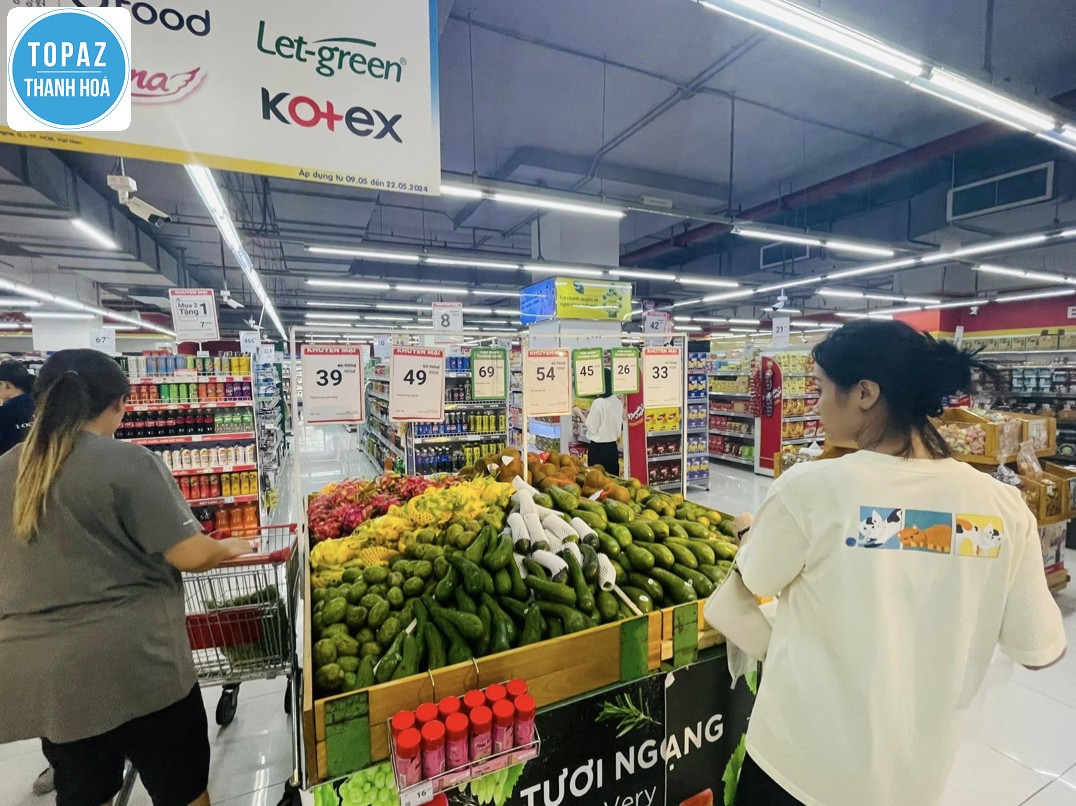 Hình ảnh gian hàng đa dạng Winmart  Thanh Hoá 